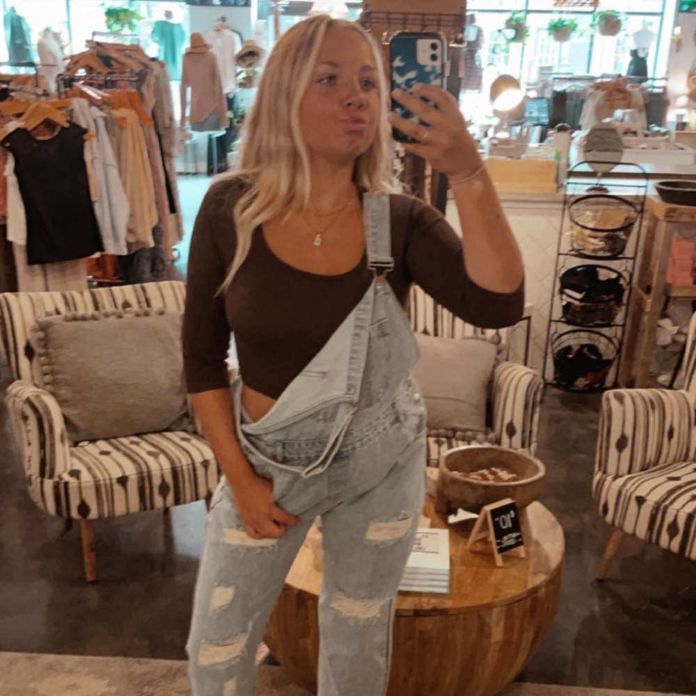 Meet your Posher, Sophia